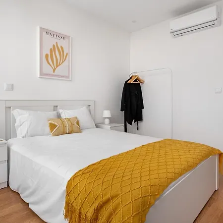 Altido Brand New Elegant With Terraces In Ajuda Apartament Lizbona