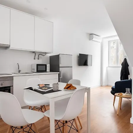 Altido Brand New Elegant With Terraces In Ajuda Apartment *