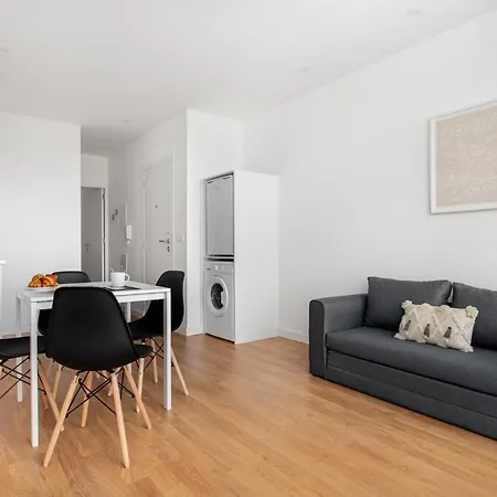 Altido Brand New Elegant With Terraces In Ajuda *