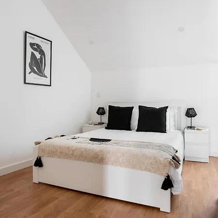 Apartment Altido Brand New Elegant With Terraces In Ajuda