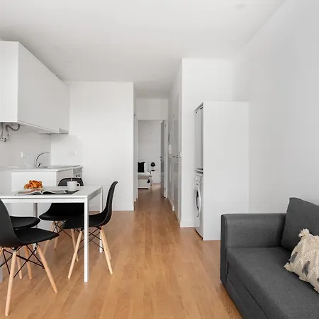 Apartment Altido Brand New Elegant With Terraces In Ajuda